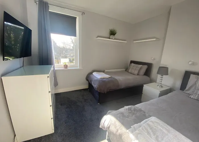 Glasgow Apartment Close To The Airport