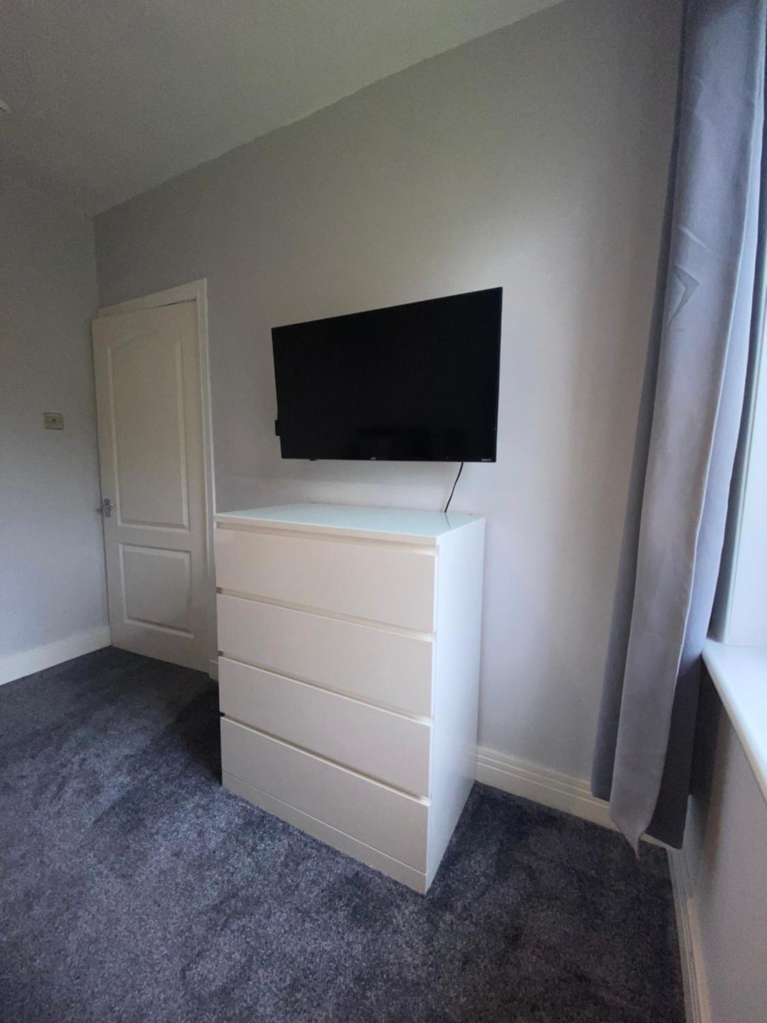 Apartment Glasgow Close To The Airport *