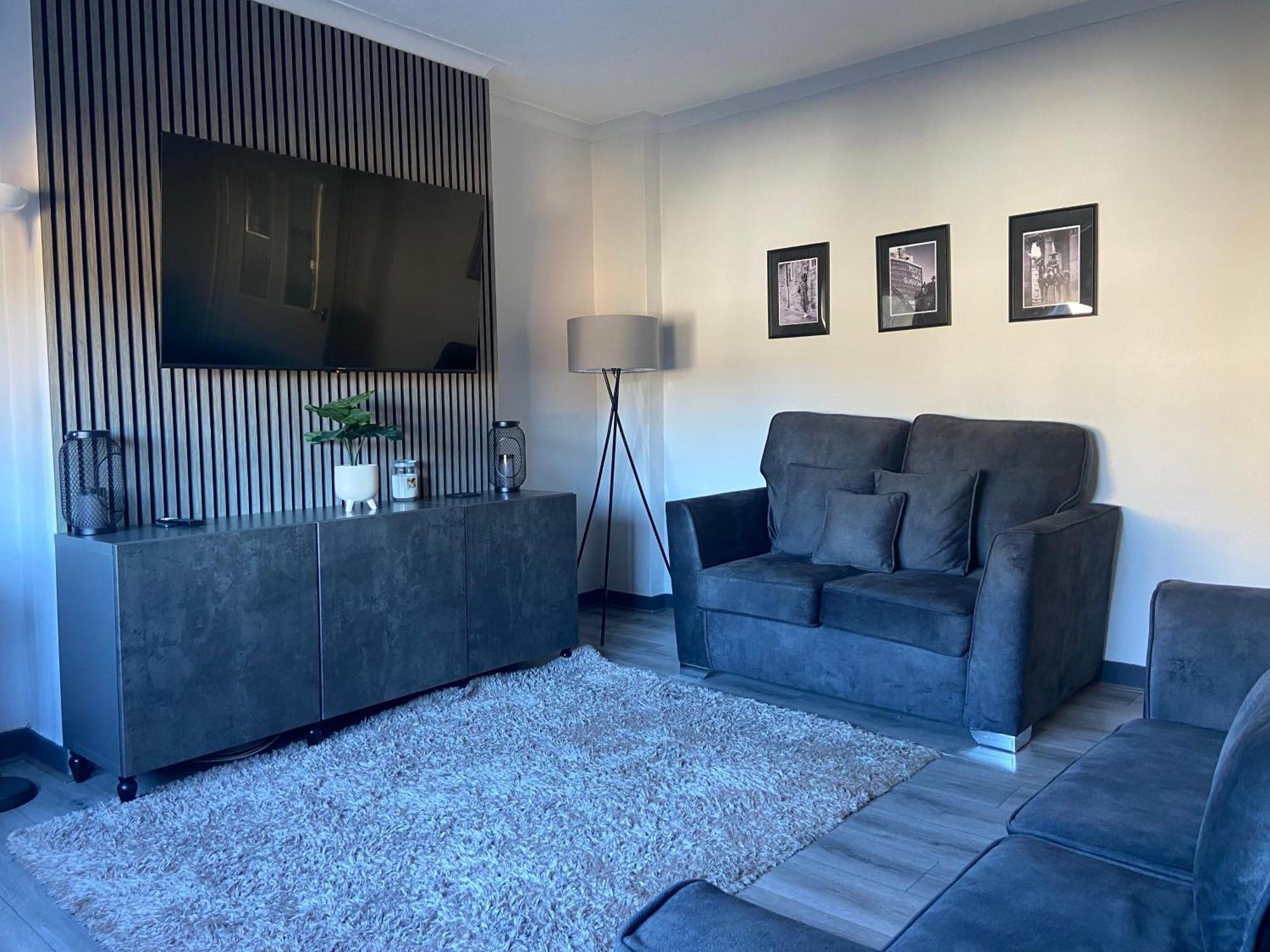 Apartment Glasgow Close To The Airport *